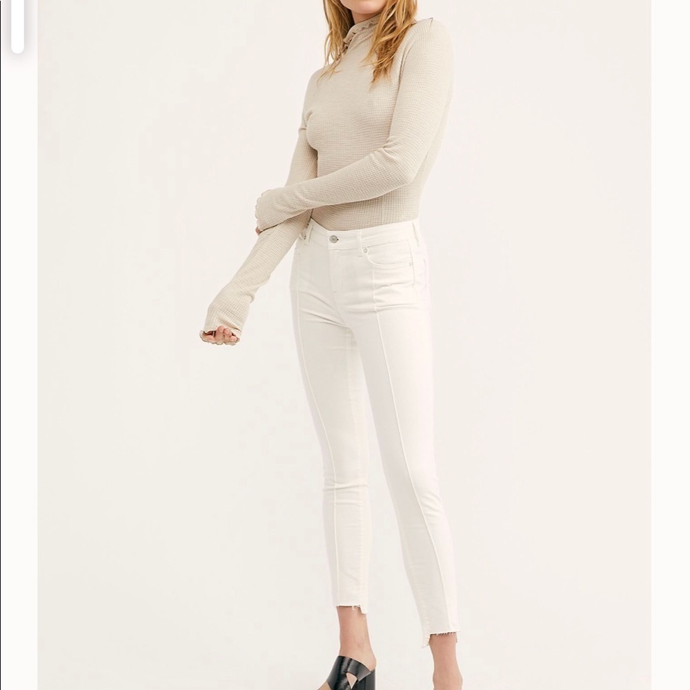Free people pin tuck skinny jean SZ 28